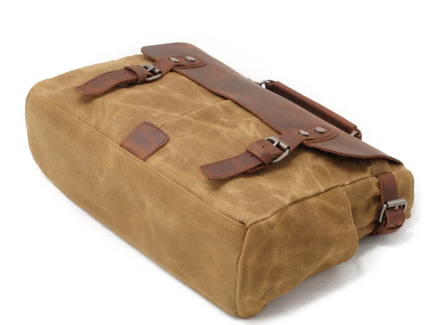Canvas Crossbody Messenger Bag  | Daintree