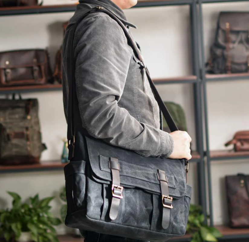 Cross Shoulder Bag | Nile River