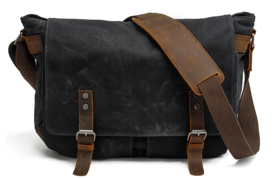 Retro shoulder bag by Yangtze in black canvas with leather straps, ideal for stylish everyday use.