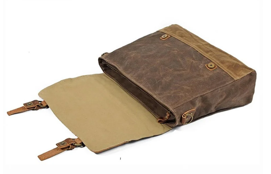 Waxed Canvas Messenger Bag | Atacama
