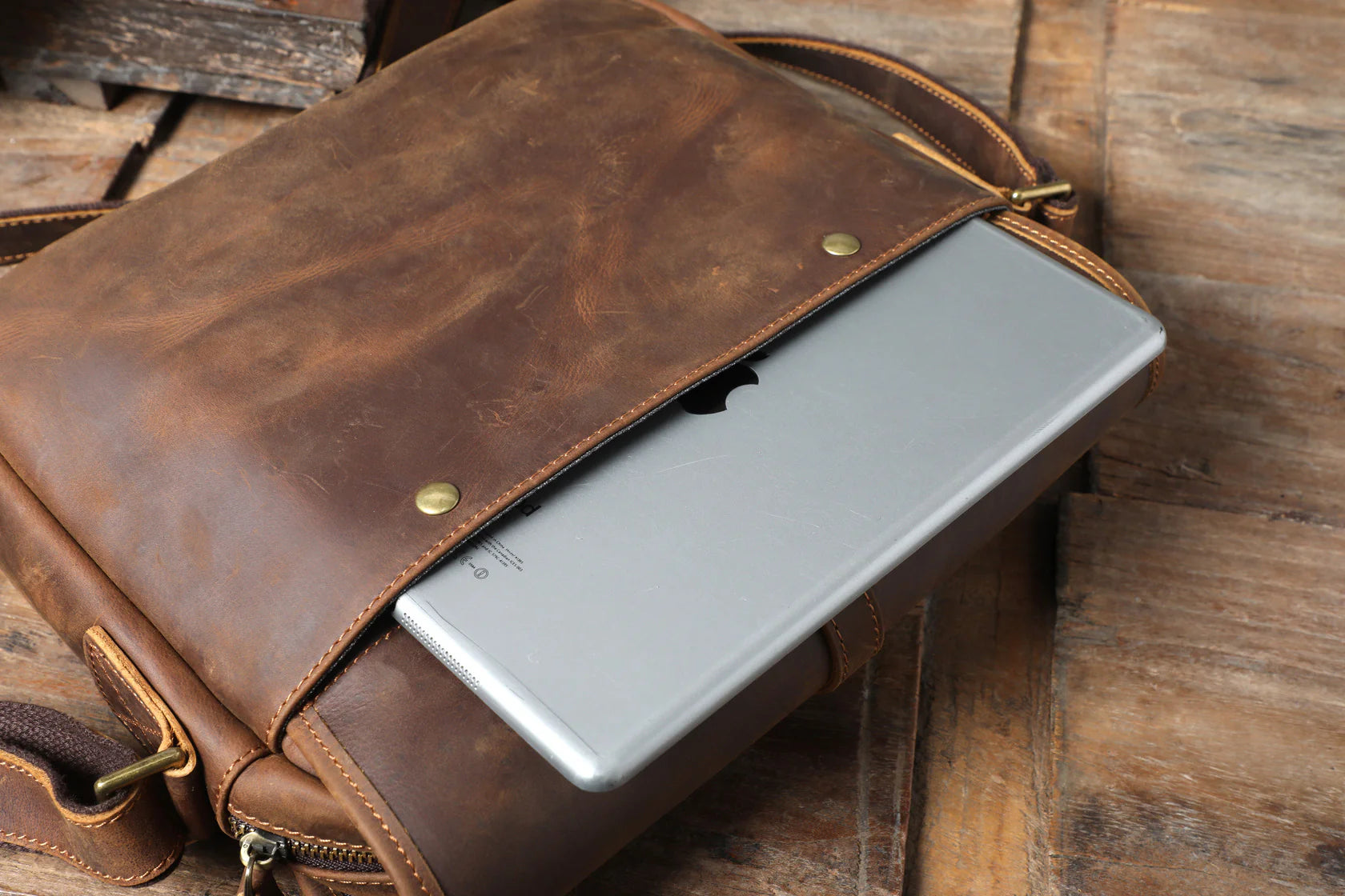 Vintage Leather Messenger Bag | Petra