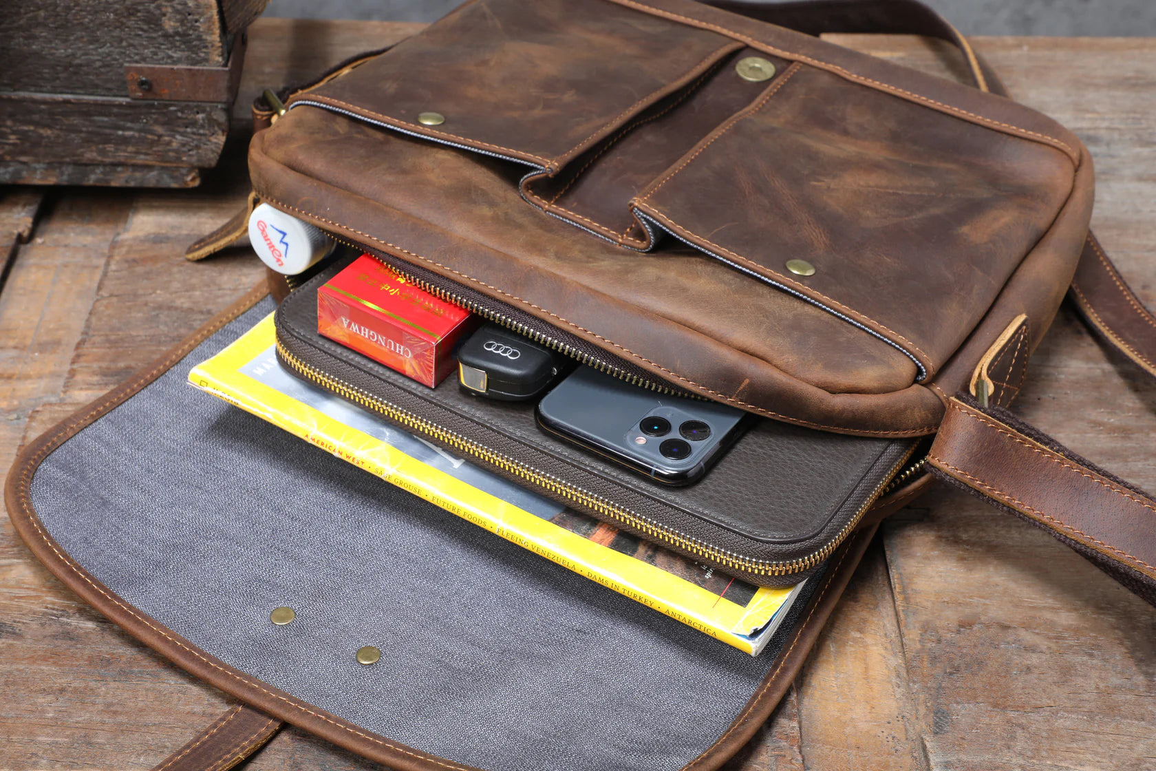 Vintage Leather Messenger Bag | Petra