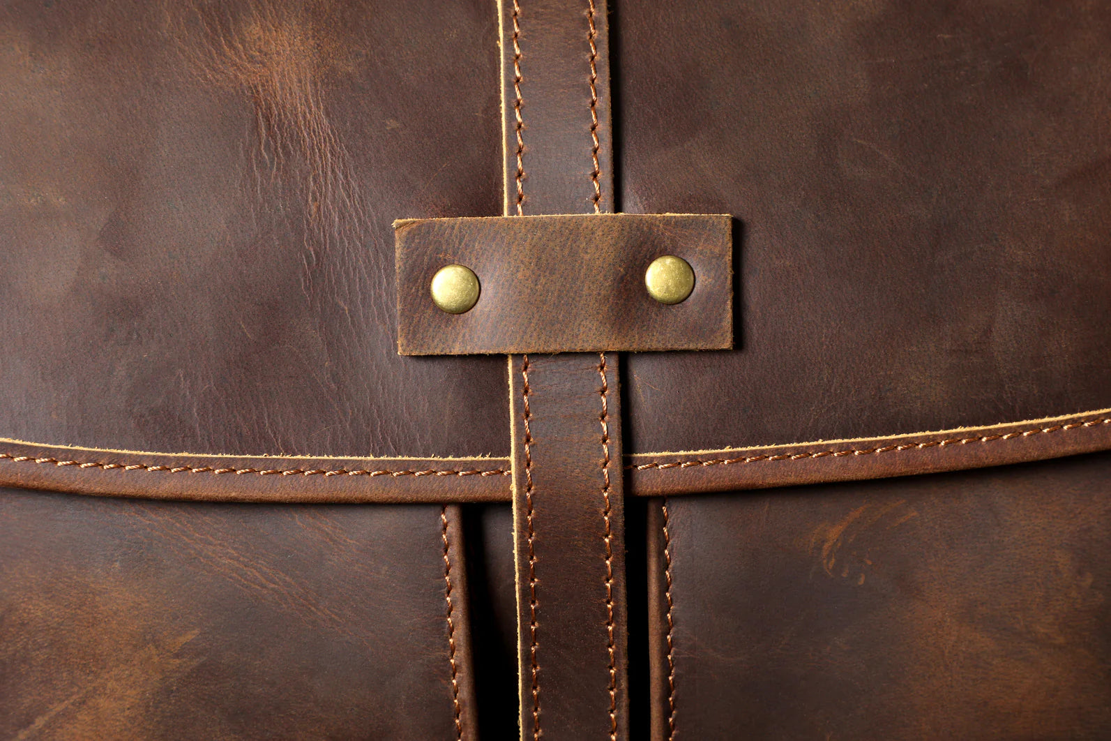 Vintage Leather Messenger Bag | Petra